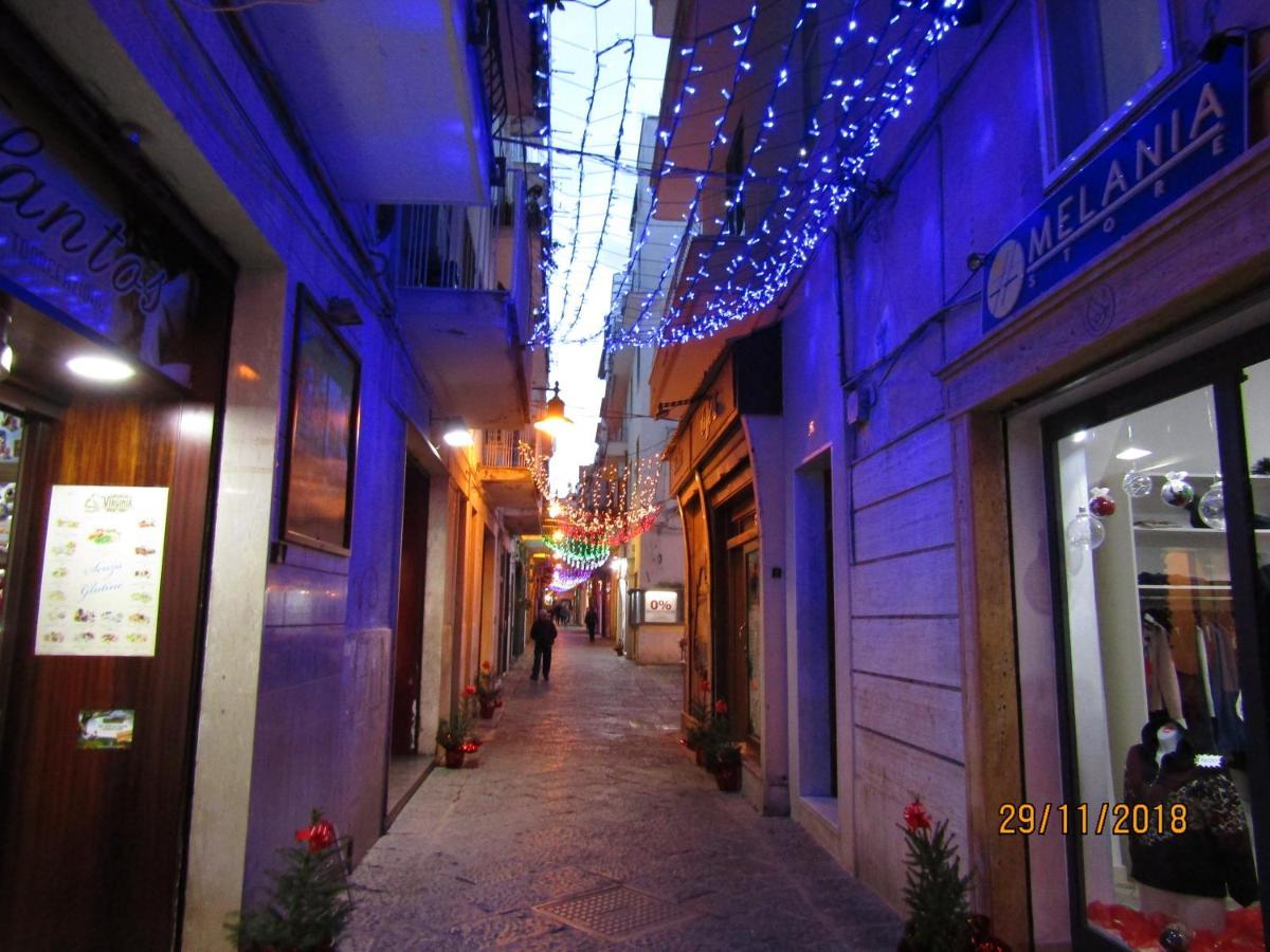 In Piazzetta Bed & Breakfast Gaeta Bagian luar foto