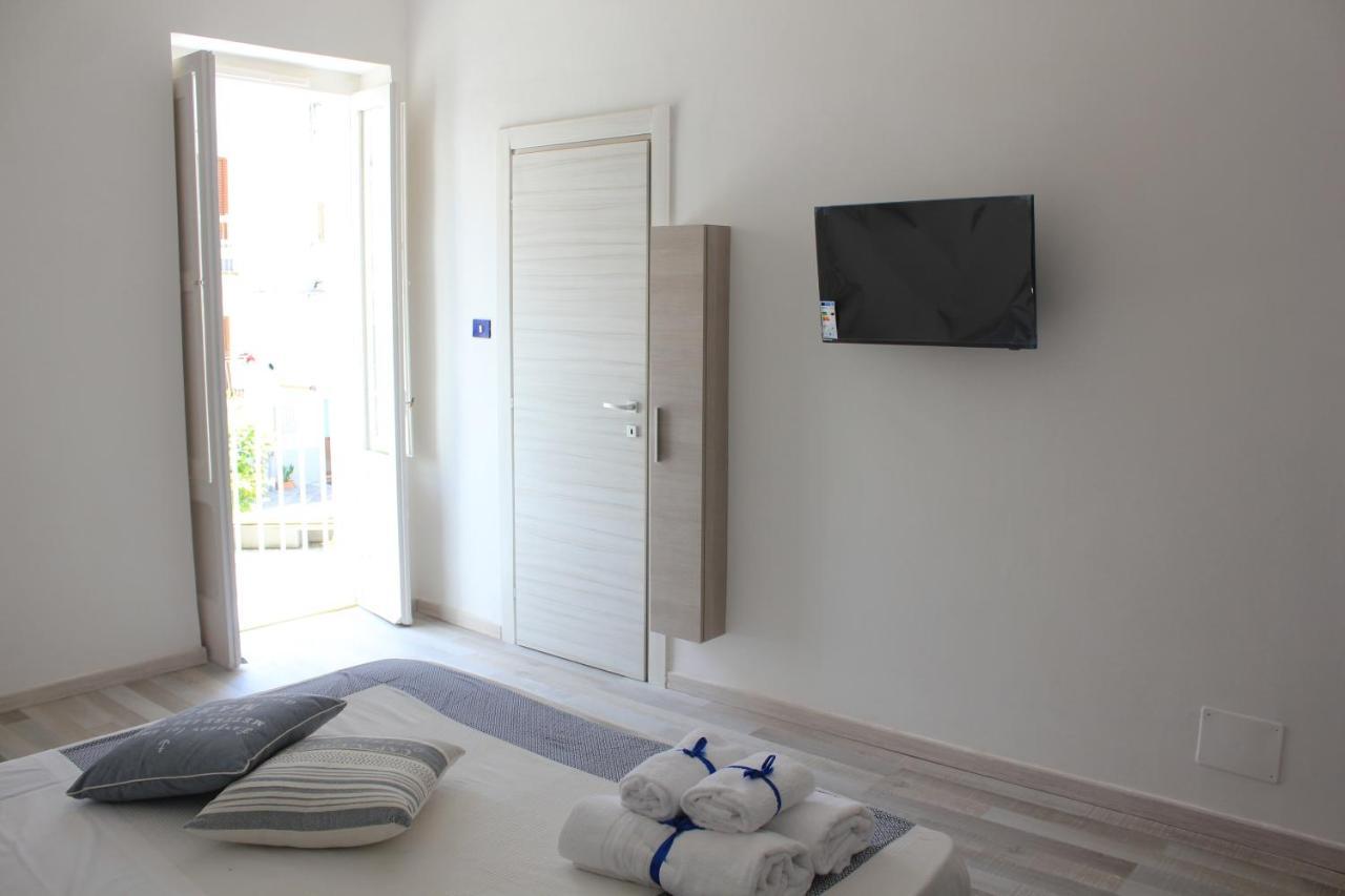 In Piazzetta Bed & Breakfast Gaeta Bagian luar foto